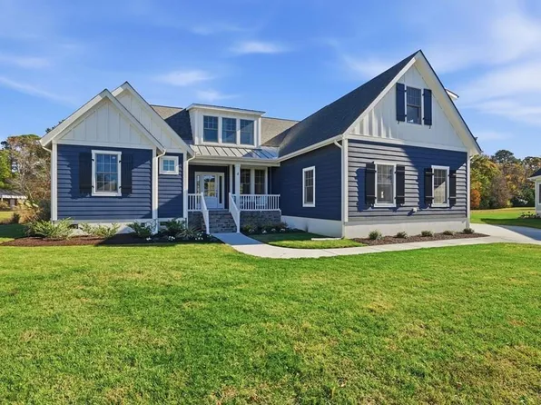 4 Martz Ct, Cape Charles, VA 23310