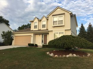 1453 Glenview Dr, Waterford, MI 48327