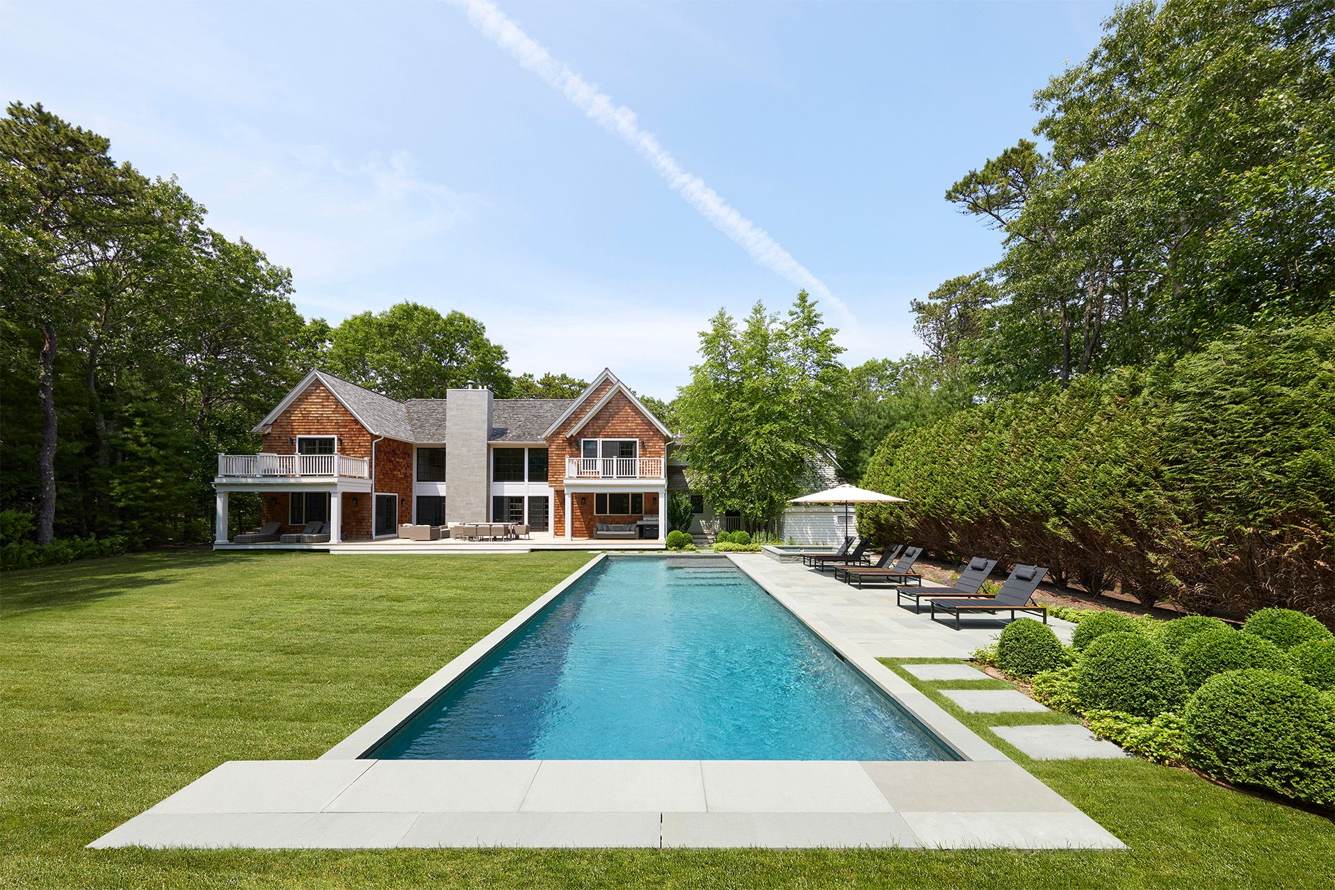 1 Fernwood Dr, Wainscott, NY 11975 Out East