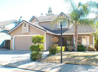 6200 Deer Ridge Ct, Riverbank, CA 95367