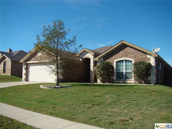 2nd image of 309 Belo Dr