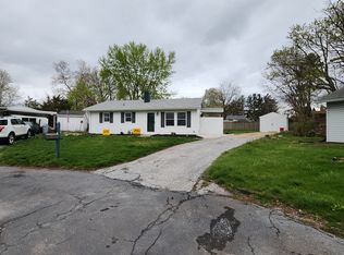 4 Manor Ct, York, PA 17408