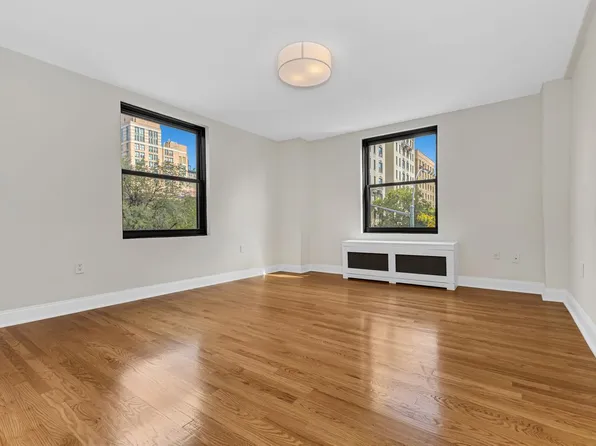 300 West 108th Street image 14 of 16