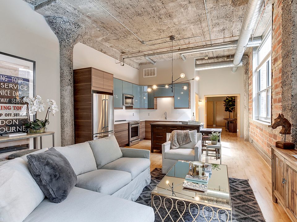 1st image of 521 7th St S #411