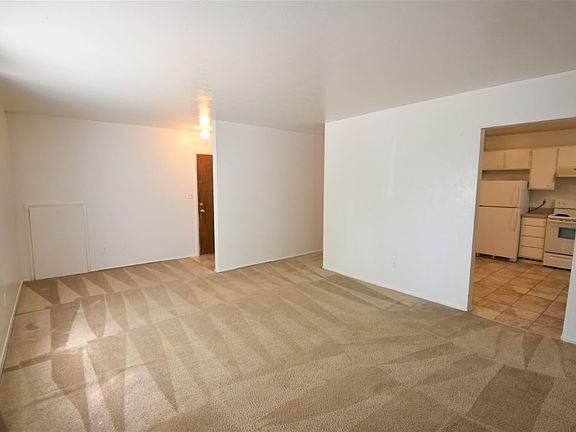 Living Room with doorway to kitchen
