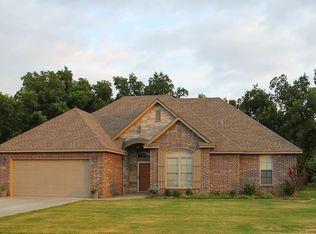 1307 W 14th Ave, Stillwater, OK 74074