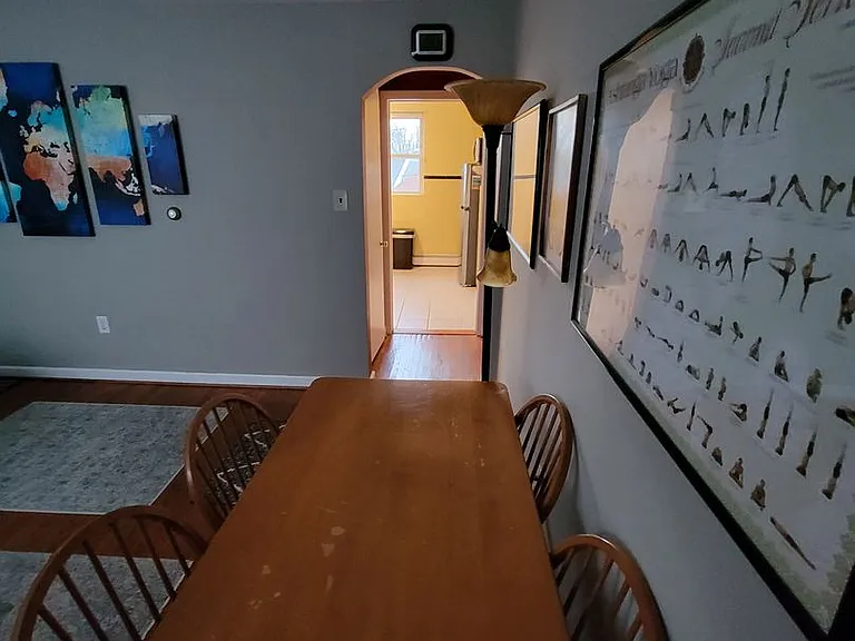 418 Linden St — Photo 14