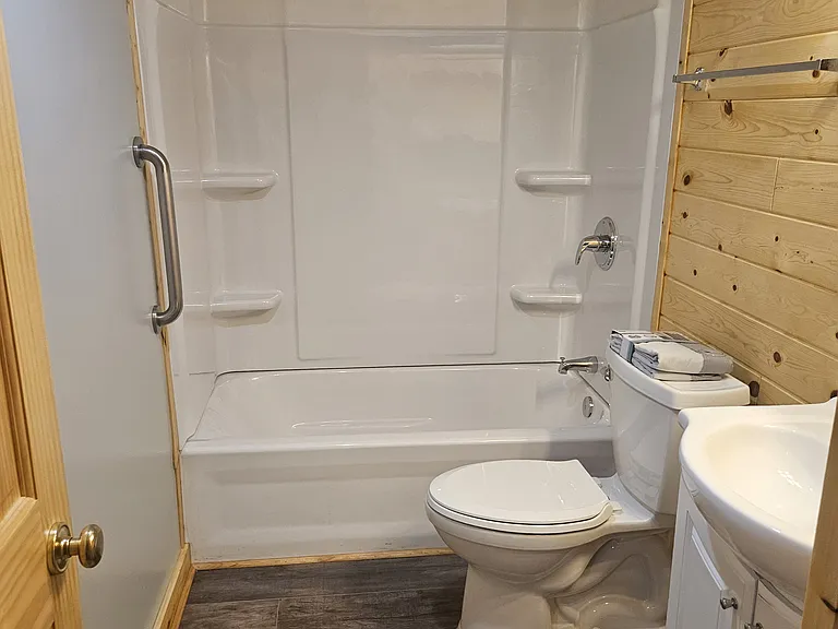 204 N 5th St #2 — Photo 9