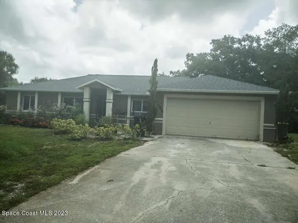 4685 Papaya St, Cocoa, FL 32926