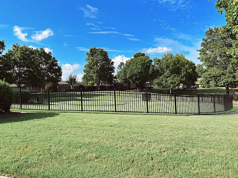 4205 Vestview Cir — Photo 7