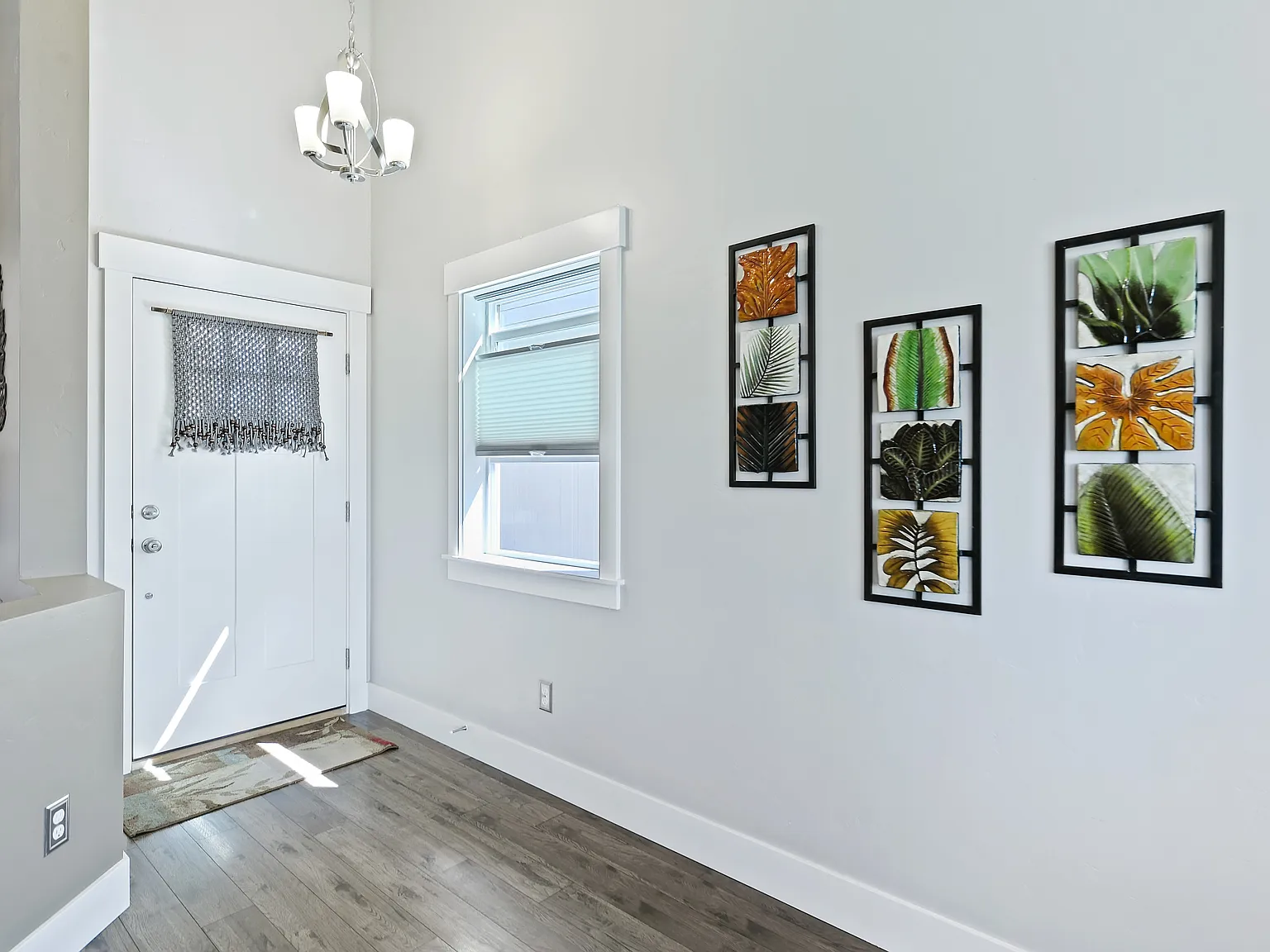 3 bed, 1530 sqft, $2,300 — Photo 3