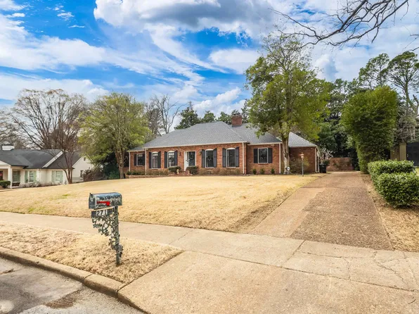 271 Wakefield Dr, Memphis, TN 38117
