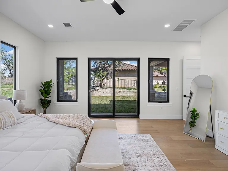 1020 Mountain Leather Dr — Photo 14