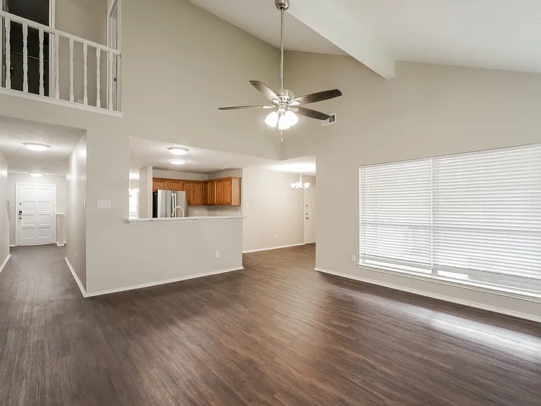 2107 Musket Ridge Dr — Photo 4
