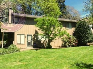 7120 SW Montauk Cir #3552842, Lake Oswego, OR 97035