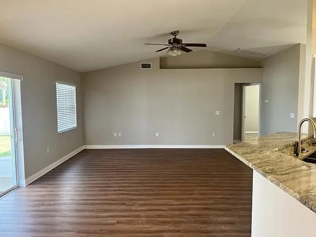 6415 Horizon Point Dr — Photo 7