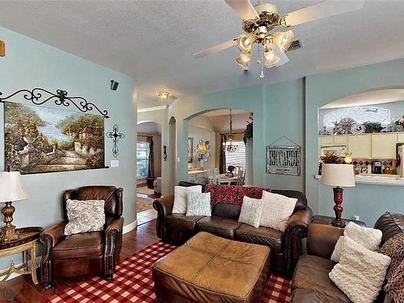 2nd image of 4715 Sunflower Dr