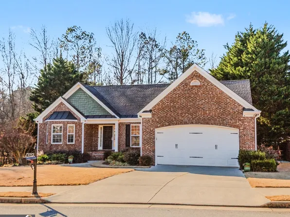 4235 Crestwood Bend Cir, Buford, GA 30518