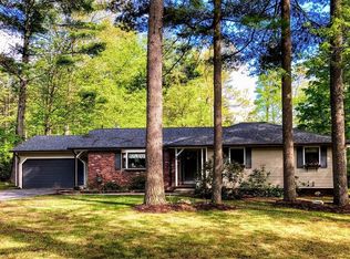 29 Gilbert Rd, Southampton, MA 01073