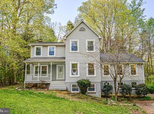 9880 Hemlock Hills Ct, Manassas, VA 20111