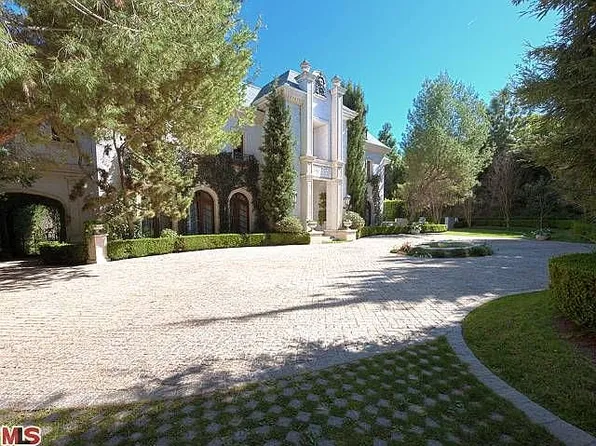100 N Carolwood Dr, Los Angeles, CA 90077