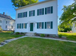 227 Wood St APT D, Hopkinton, MA 01748