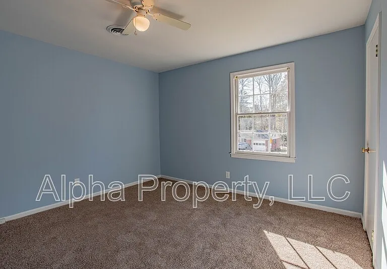 105 Shadecrest Dr — Photo 10