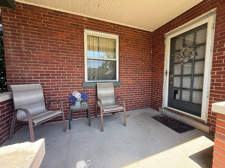 3314 Donald St — Photo 3