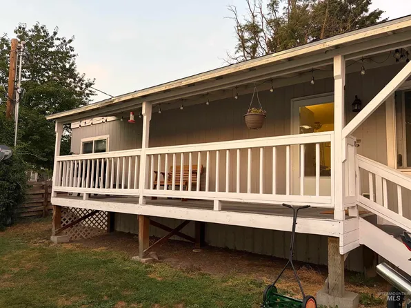813 Warner Ave APT 10, Lewiston, ID 83501