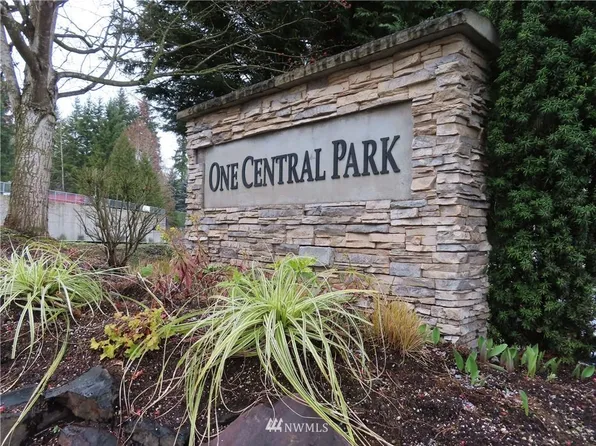 2010 132nd Ave SE APT 110, Bellevue, WA 98005