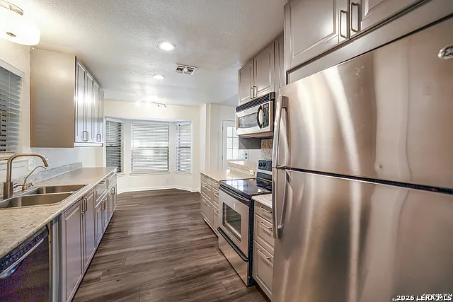 13906 Tangle Tree St — Photo 10