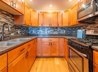 220 North Ave #1, Burlington, VT 05401
