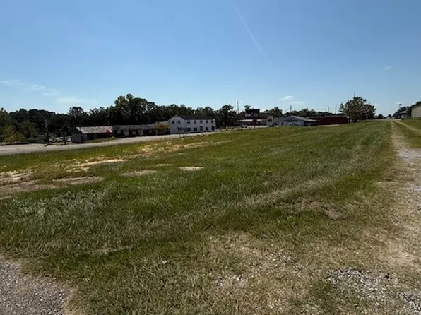 S Whaley St, Opp, AL 36467