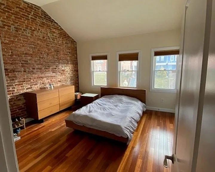 3118 Sherman Ave NW — Photo 6