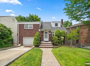344 Northwood Way, Palisades Park, NJ 07650