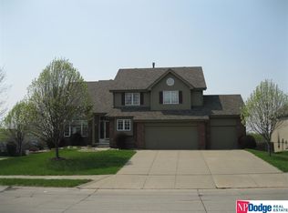 5622 S 166th St, Omaha, NE 68135