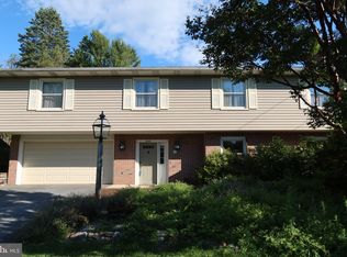 2020 Pine Cliff Rd, State College, PA 16801