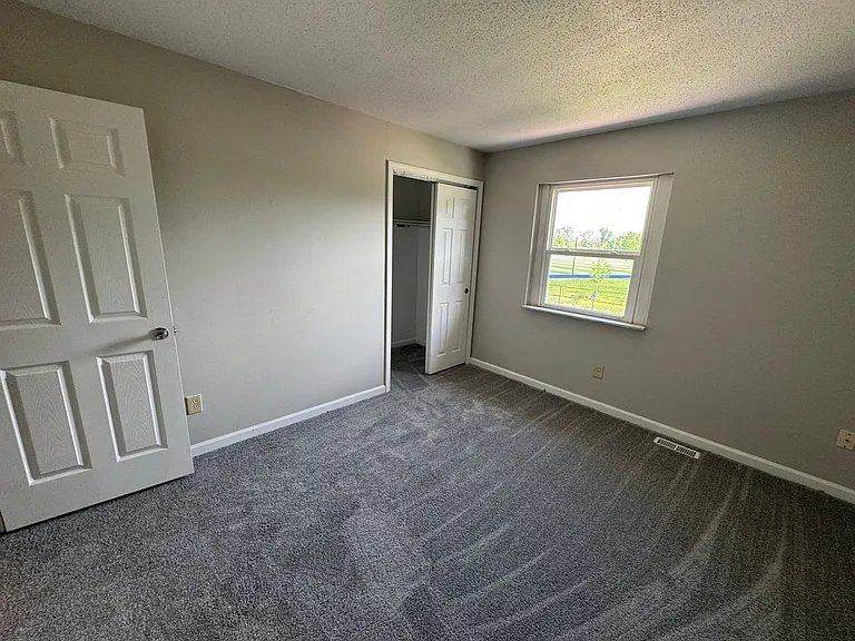 9634 Meadowlark Dr — Photo 23