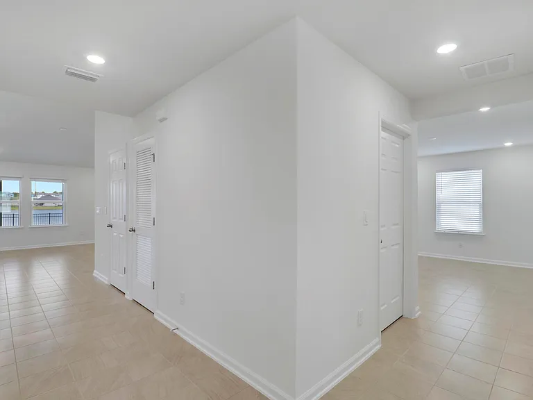 65 Signet Cir — Photo 7
