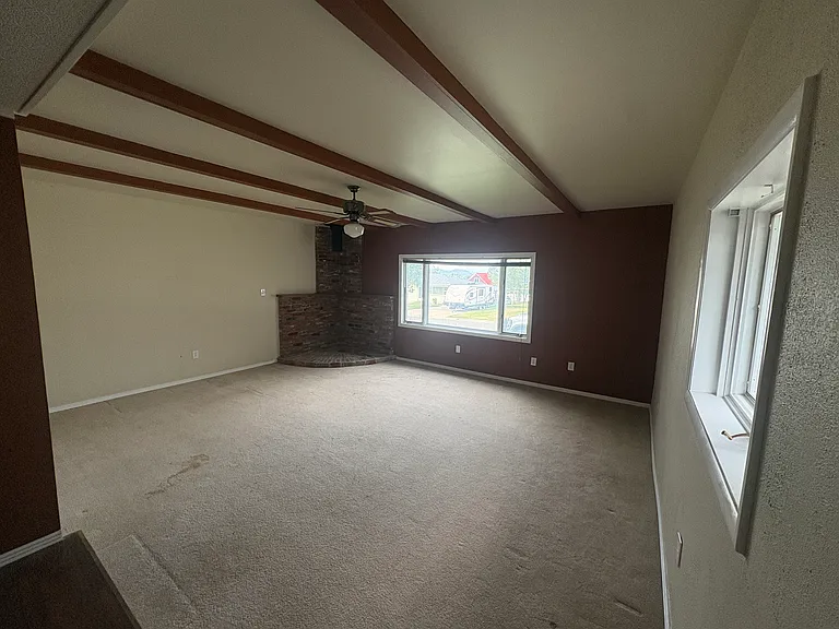 1415 Hollins Ave — Photo 10