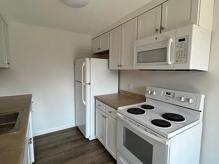 208 Watertree Dr #208 — Photo 7