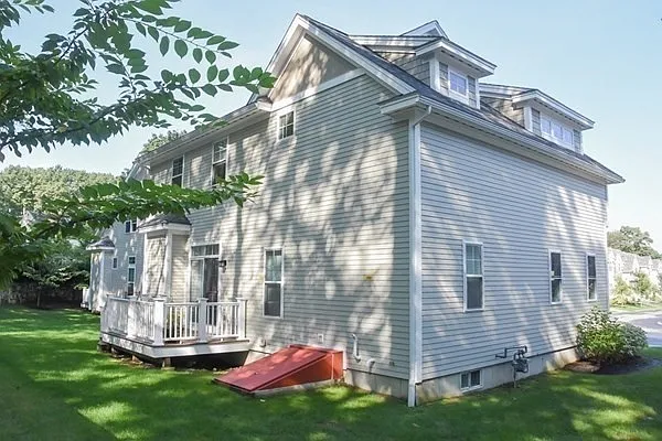 33 Boardwalk Dr #33 — Photo 26
