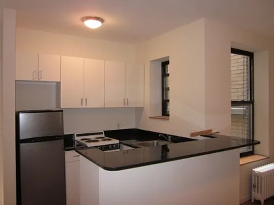 Rented by Citi Habitats | media 39