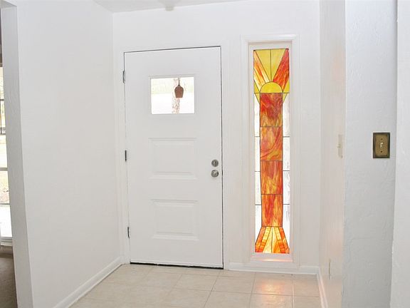 5th image of 5813 NW 32nd St