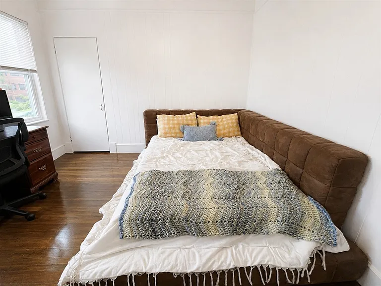 926 Main St #2 — Photo 20