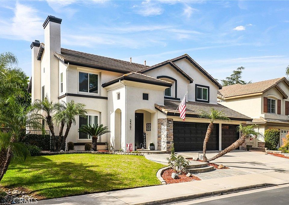1st image of 22701 Foxridge