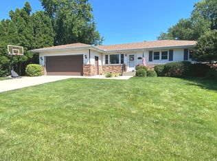 467 Jan Dr, Manteno, IL 60950