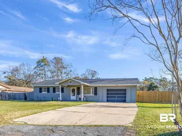 328 Villa Oaks Dr, Saraland, AL 36571
