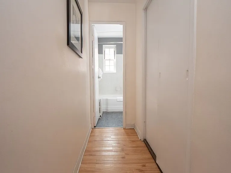 5426 Fifth Avenue — Photo 134