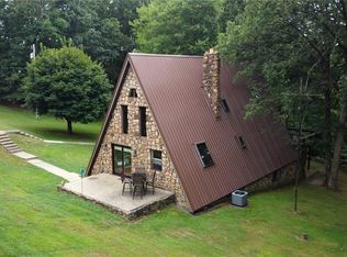 122 Beblo Ln, Butler, PA 16002